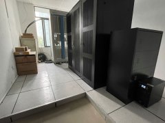 UPS电源的安装要求（不间断电源蓄电池）